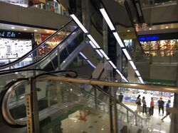 Peninsula Shopping Complex (D6), Retail #633689791